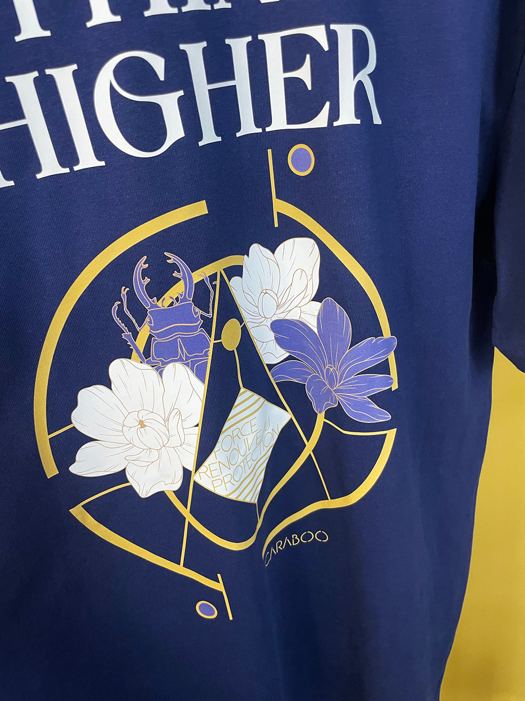 Tee-Shirt "Think Higher"