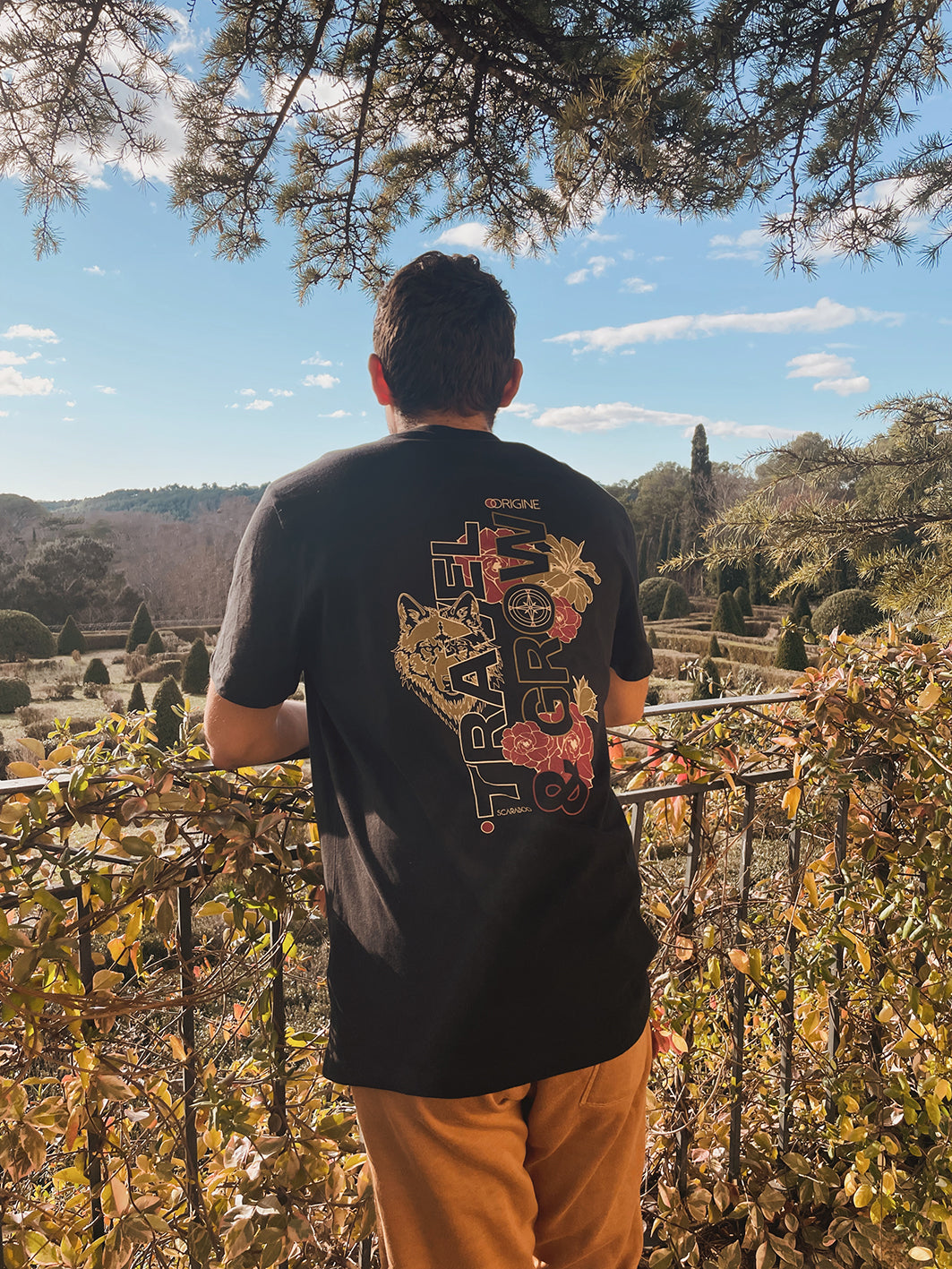 Tee-Shirt "Travel & Grow"