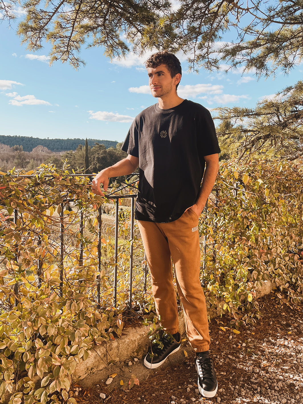 Tee-Shirt "Travel & Grow"