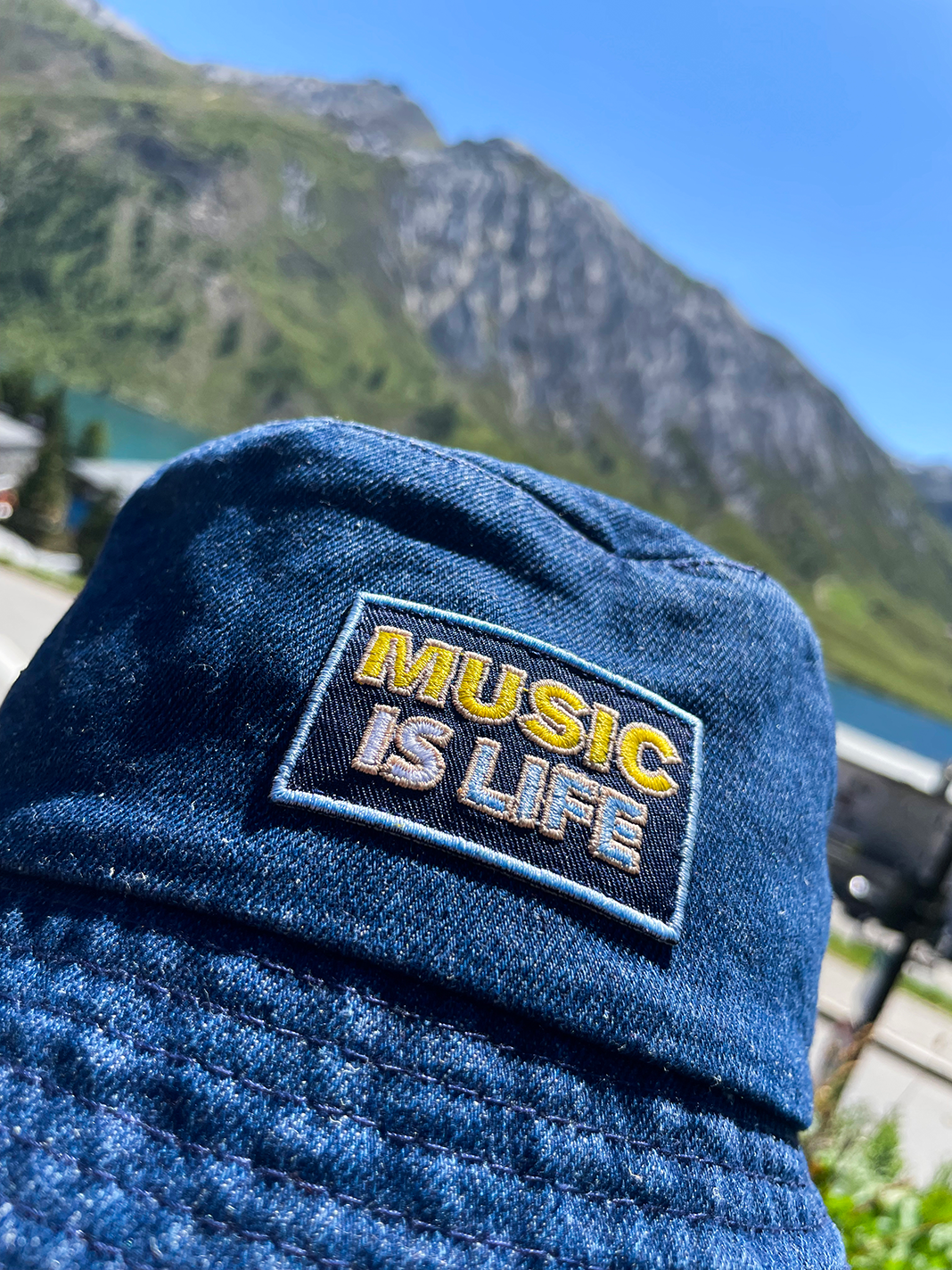 Bob foncé "Music"