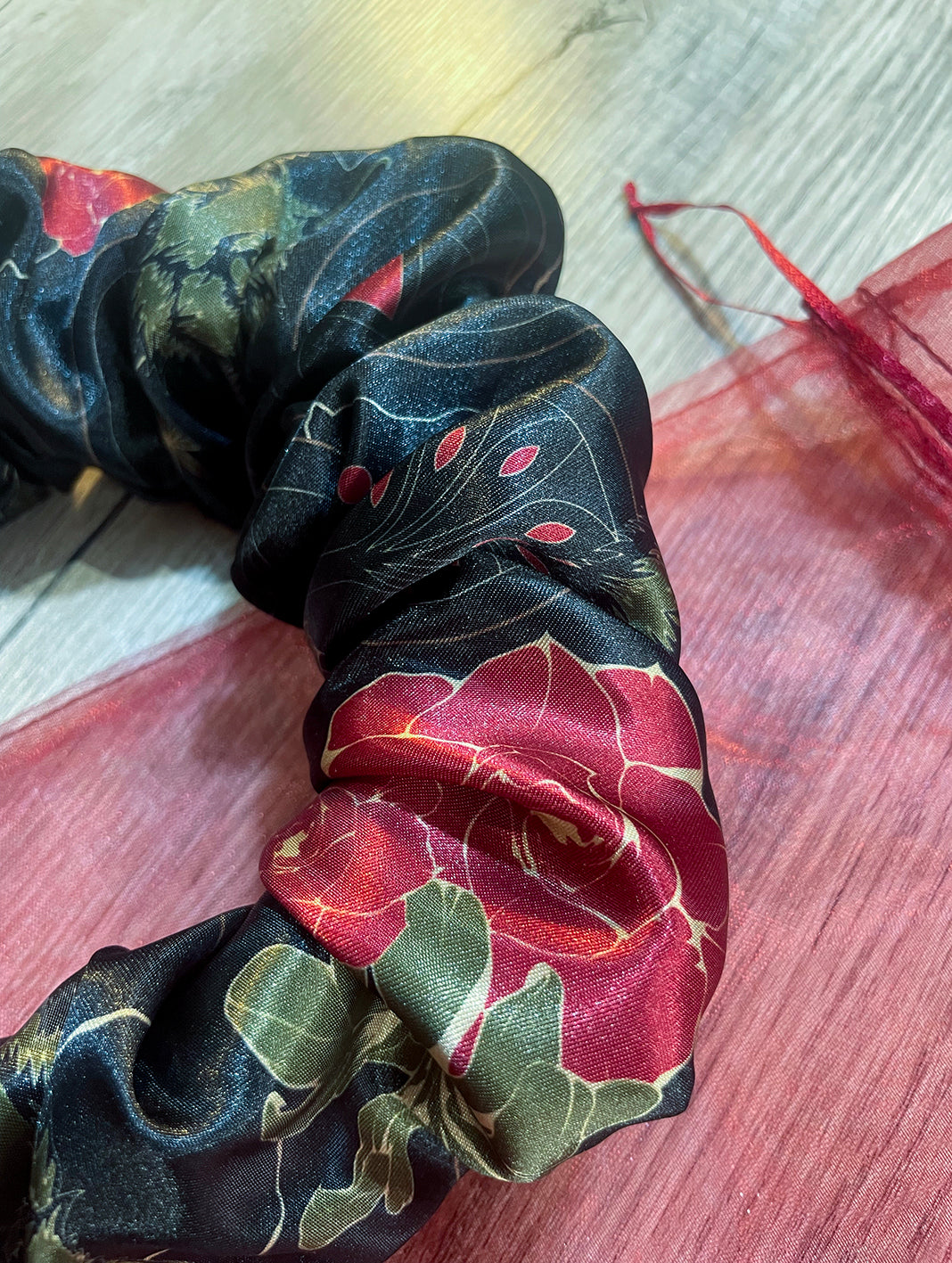 Bandeau Scrunchy "Night Travel"