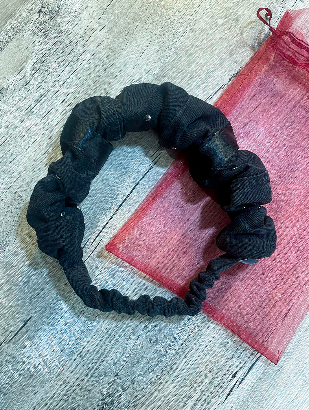 Bandeau Scrunchy "Night Travel" Black